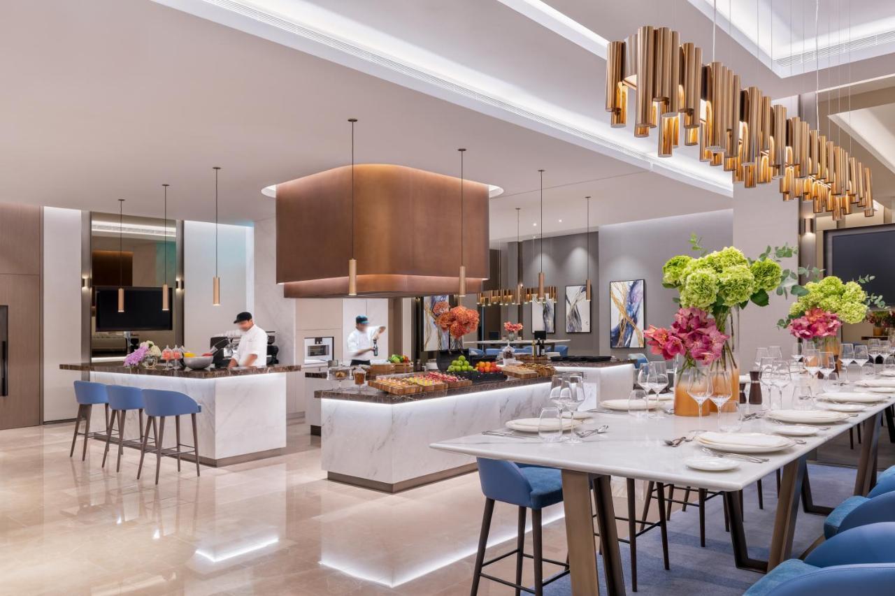 Address Beach Resort Dubai Esterno foto The Kitchen Table