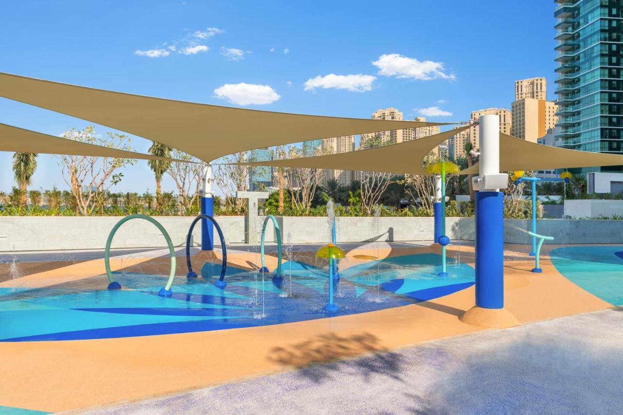 Address Beach Resort Dubai Esterno foto Water playground